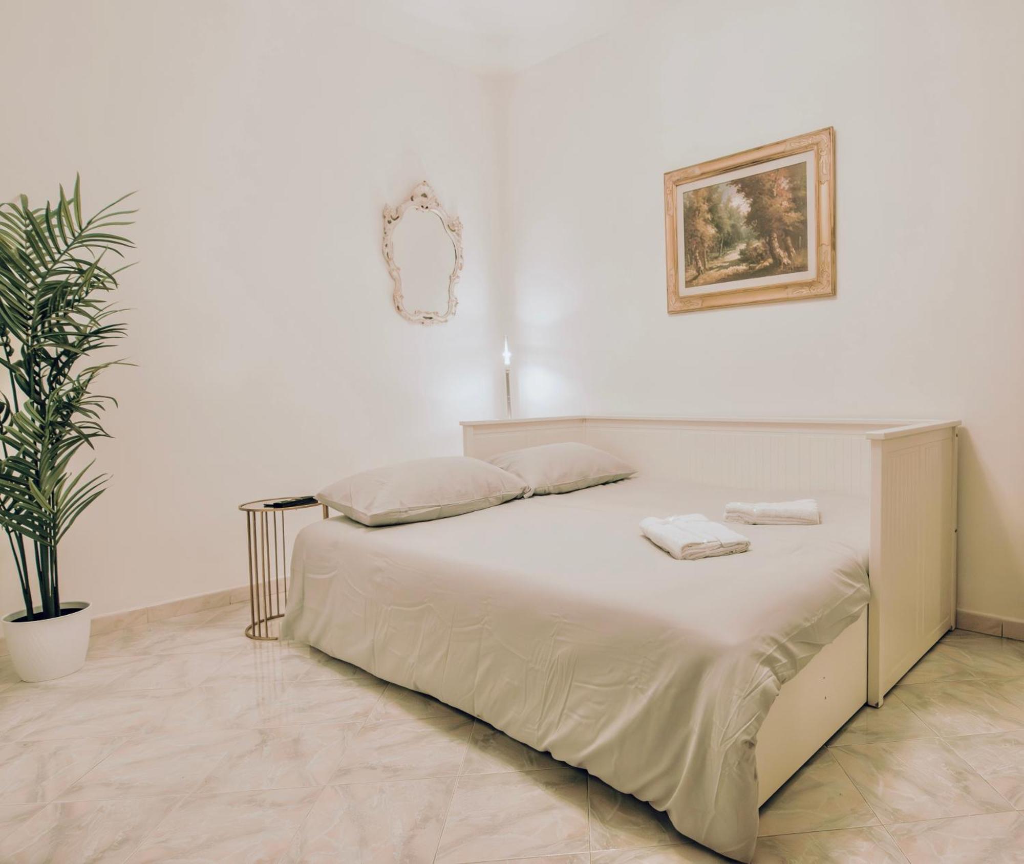 Golden Luxury Home - San Giovanni - 10 Min To Basilica Of San Giovanni - 25 Min To Colosseum روما المظهر الخارجي الصورة