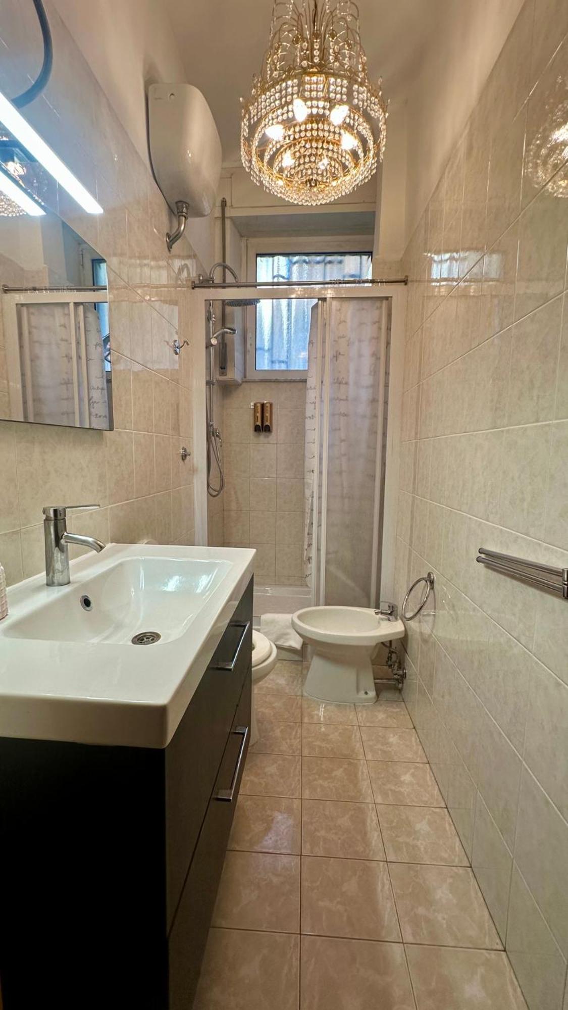 Golden Luxury Home - San Giovanni - 10 Min To Basilica Of San Giovanni - 25 Min To Colosseum روما المظهر الخارجي الصورة